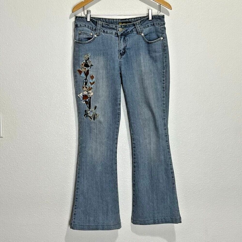 Jou Jou Women's Flared Bottom Jeans Print Embroidered Floral 11/12 Boho, Hippie